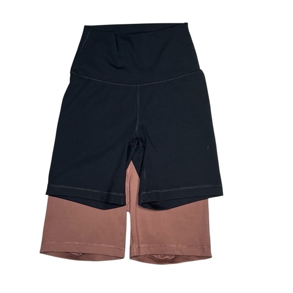 NWT Yogalicious Lux Black/Myristica 2pk Biker Shorts Size Small - Picture 1 of 8